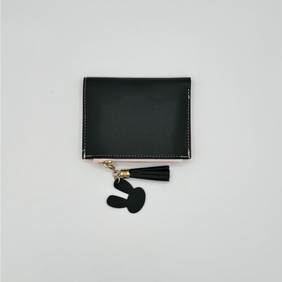 Women’s Bifold Wallet 3 Solid Colors and Coin Pocket - Picture 2 of 6